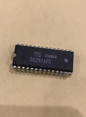 D8251AFC DIP40 现货实拍 D8251AFC 原码保上机