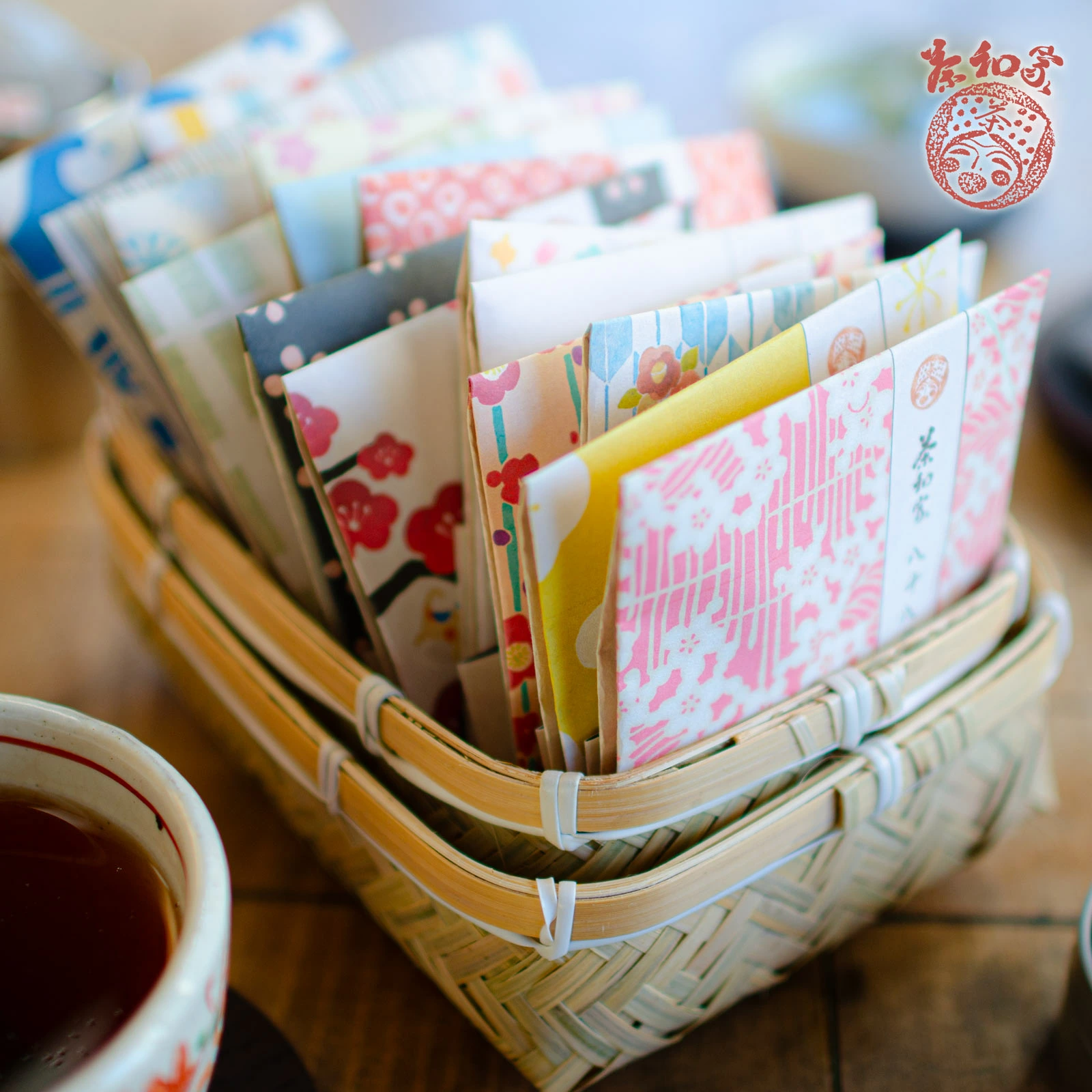日本直邮 茶和家 绿茶8包 红茶8包 共16包 和风茶饮 高级礼盒