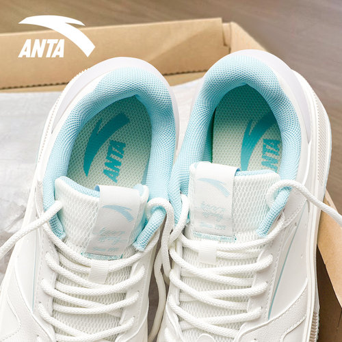 安踏奶盖板鞋女鞋潮流厚底小白鞋