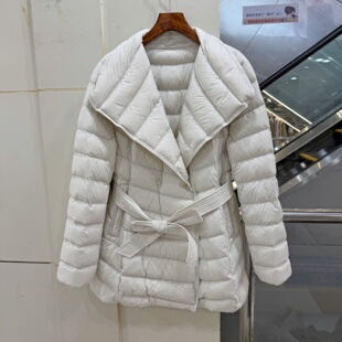9001欧货翻领轻薄羽绒服女中长款系带收腰90鹅绒减龄保暖外套冬装