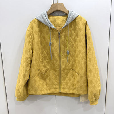 真维多利8606欧洲站2026春时尚撞色连帽宽松显瘦休闲菱形格短外套