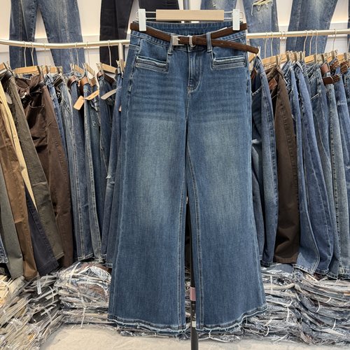 JEANS秋新款阿凡牛67851四面弹修身百搭喇叭裤高腰女牛仔裤2026