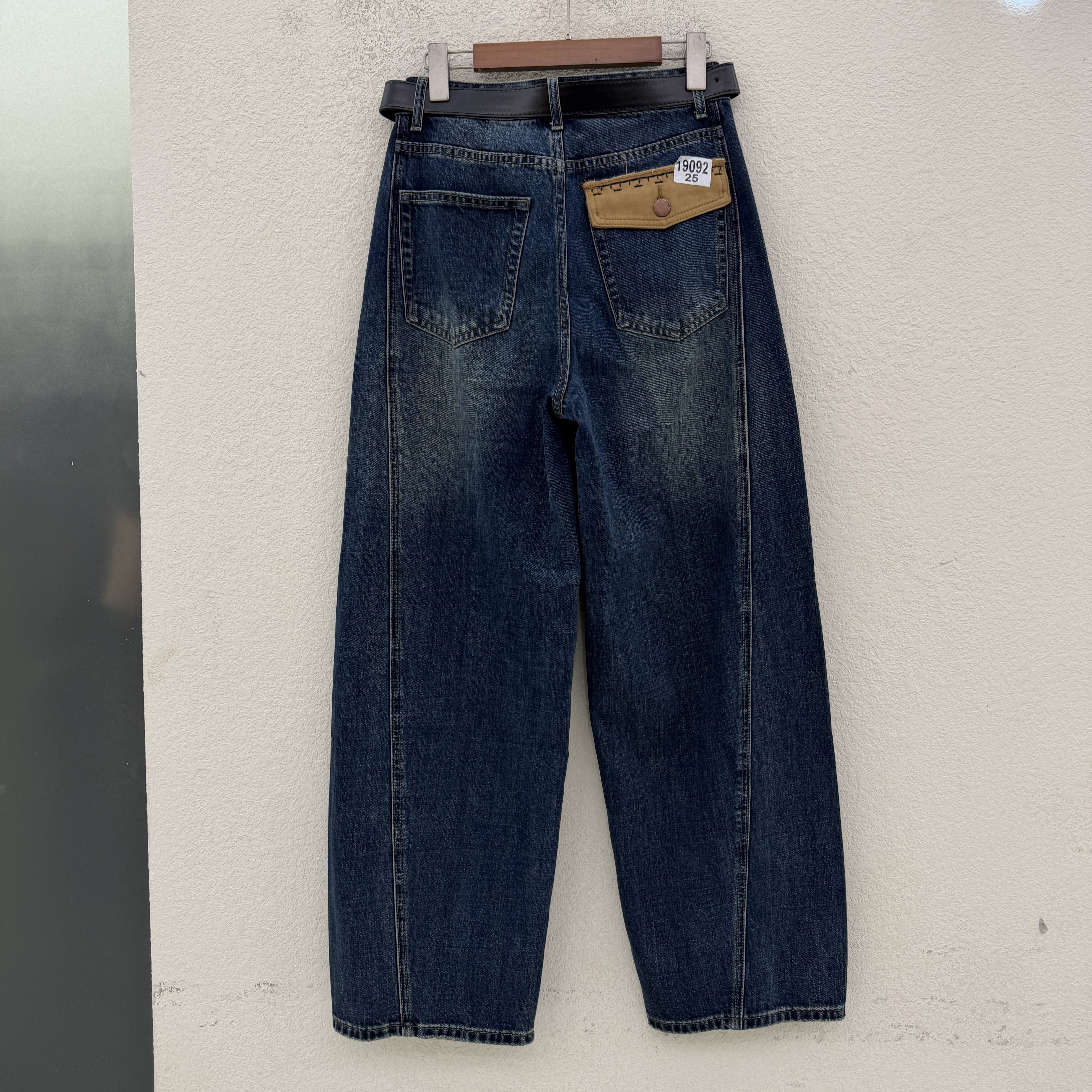 2026秋款JEANS红提子19092牛仔裤女高腰压线弯刀裤水洗翻盖拖地裤