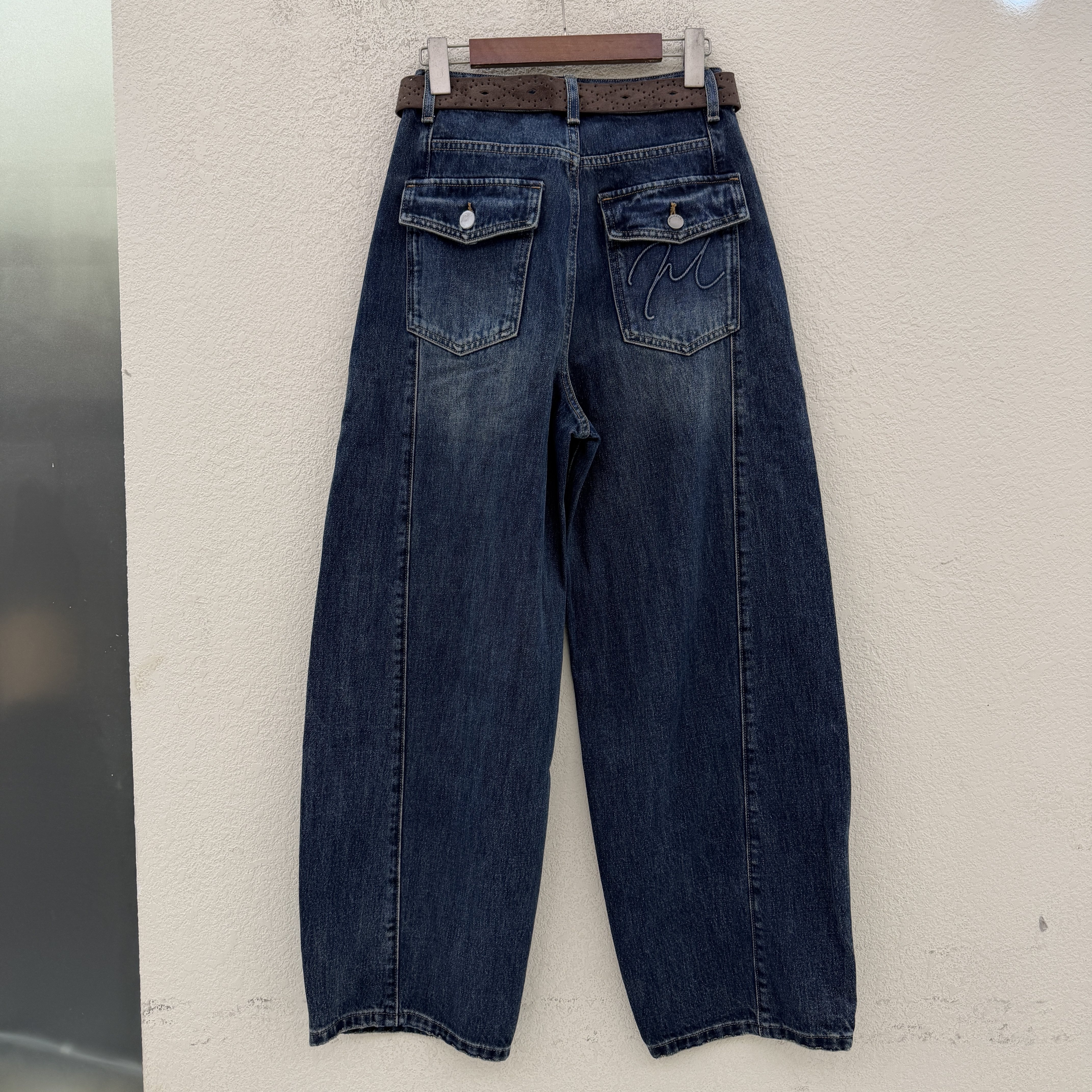 2026秋新款JEANS绿青蛙2675高腰显瘦无弹弯刀牛仔女宽松直筒裤秋