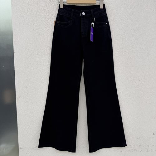 JEANS易人86023欧货修身微喇牛仔裤女秋季高腰高弹力直筒喇叭长裤