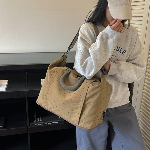 波点大容量轻便女旅行袋