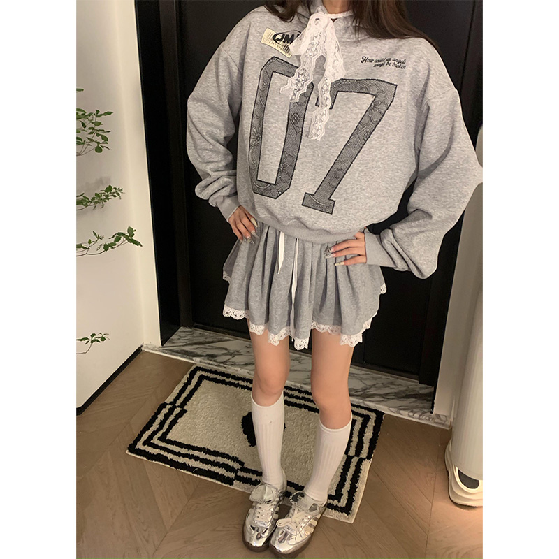 JMJ美式数字印花蕾丝领带卫衣