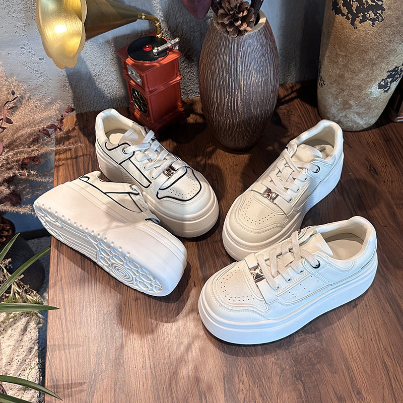 乌拉草猪皮鞋垫真皮小白鞋女2026春季新款厚底增高女鞋休闲面包鞋,女鞋,时尚休闲鞋,淘宝优惠券,粉丝福利购,淘宝优惠卷