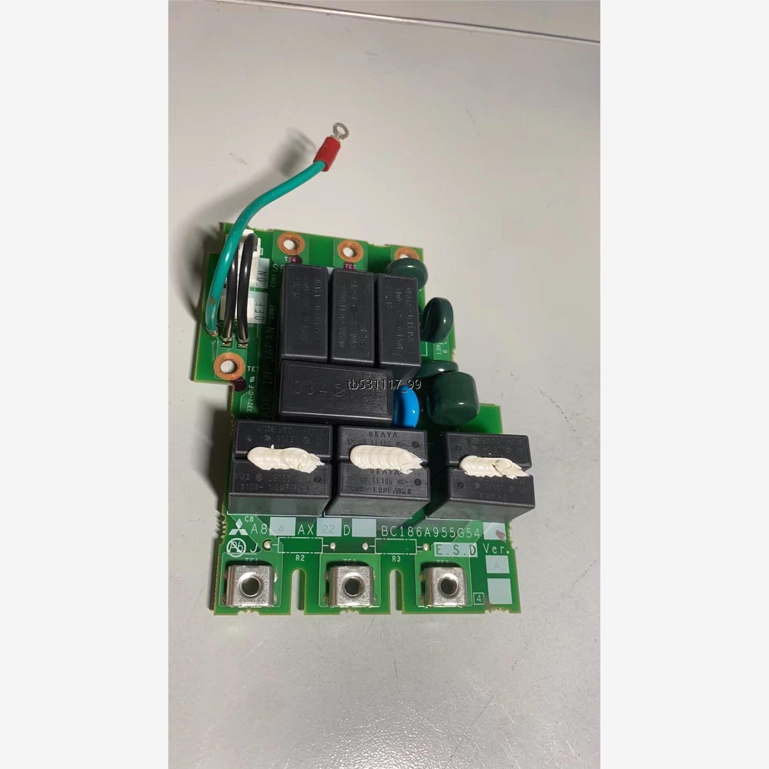 现货全新A84AX22D BC186A955G54 三菱变频器吸议价