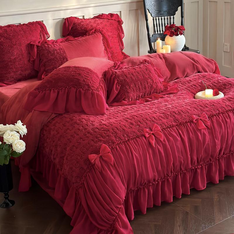 高端玫瑰立体牛奶绒四件套酒红色