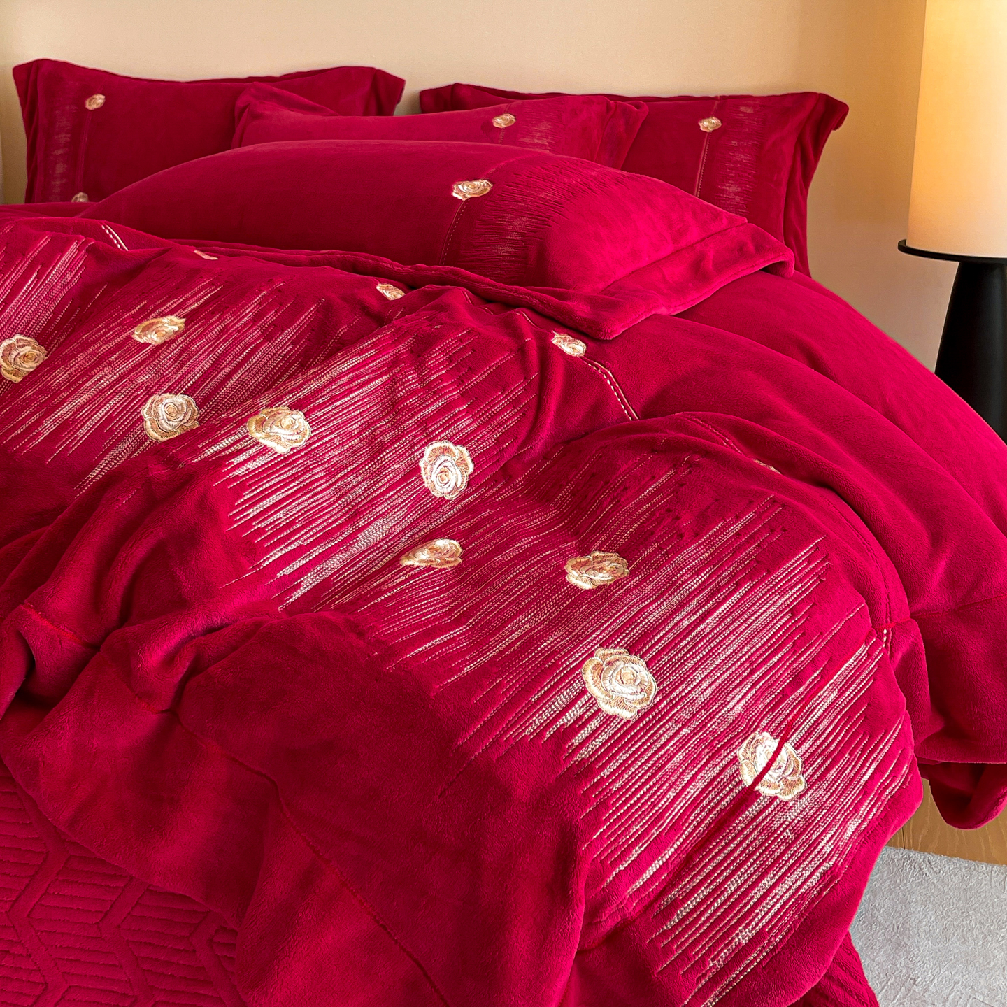 高级感高端中国大陆刺绣玫瑰雕花