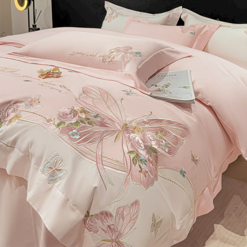 高级感粉色蝴蝶刺绣全棉四件套