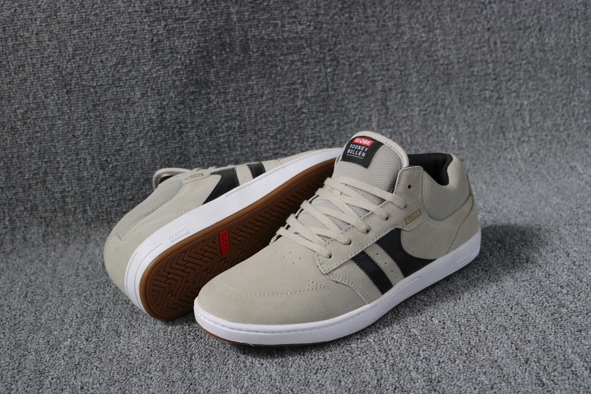 男士globe滑板鞋 dvs面包鞋lakai街舞鞋circa街舞鞋etnies板鞋es