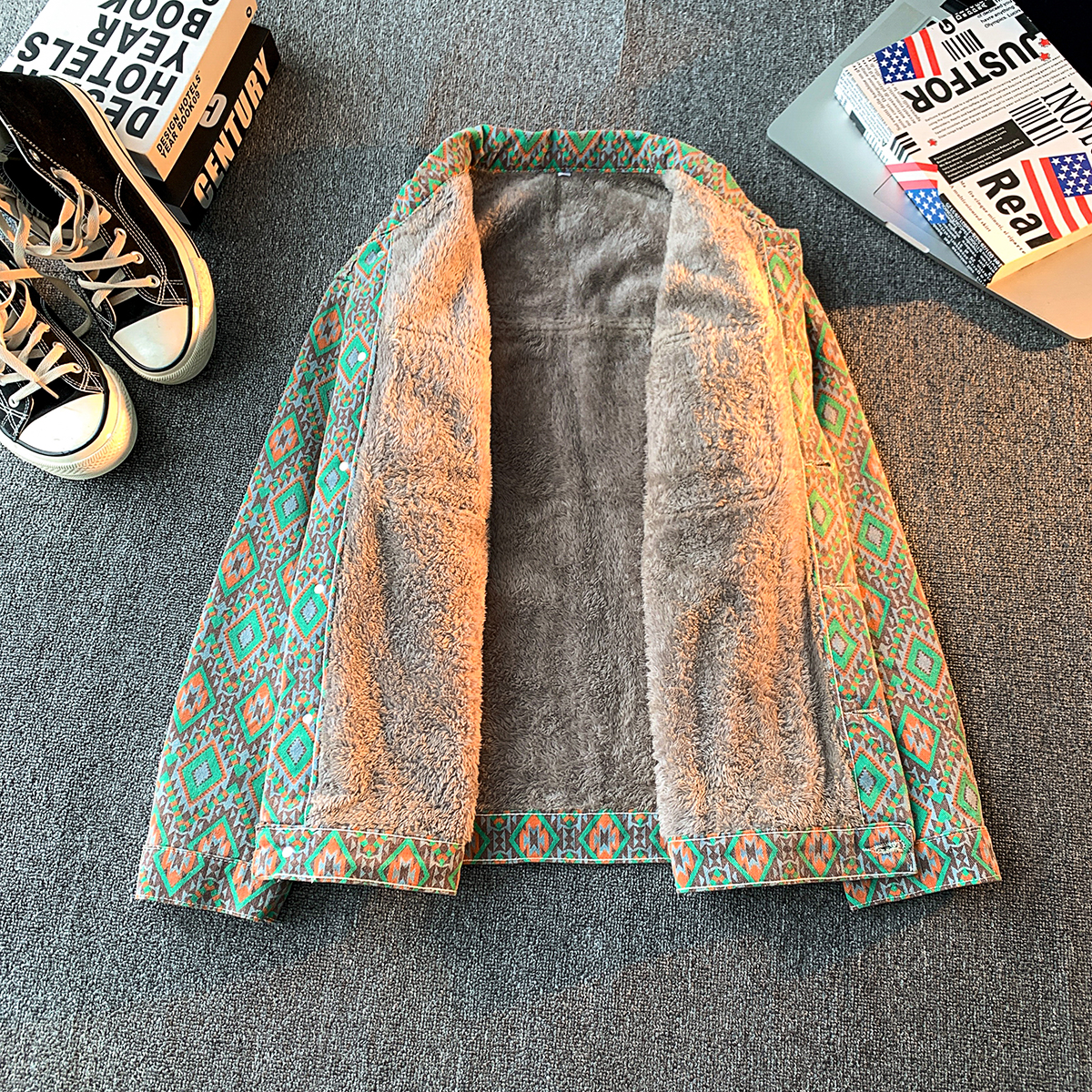 冬季宽松加绒加厚印花牛仔夹克