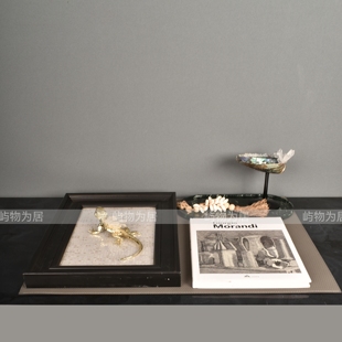 屿物为居 现代轻奢样板间书房架空层书桌阅读主题桌垫饰品摆件组