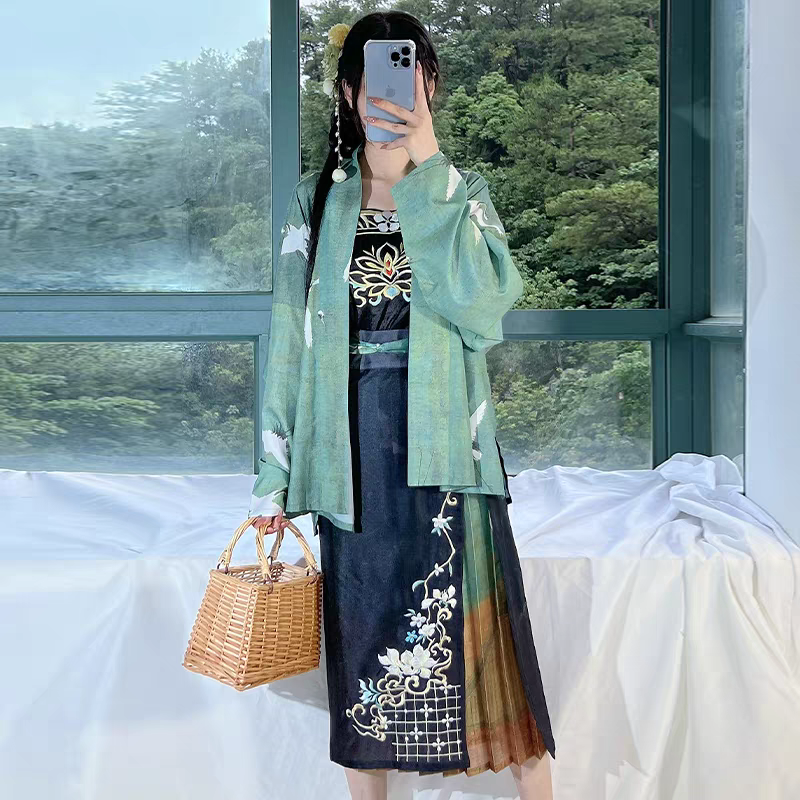 直播间福利汉服女宋制改良旋裙飞机袖日常款春夏款刺绣款,女装/女士精品,汉服套装,淘宝优惠券,粉丝福利购,淘宝优惠卷