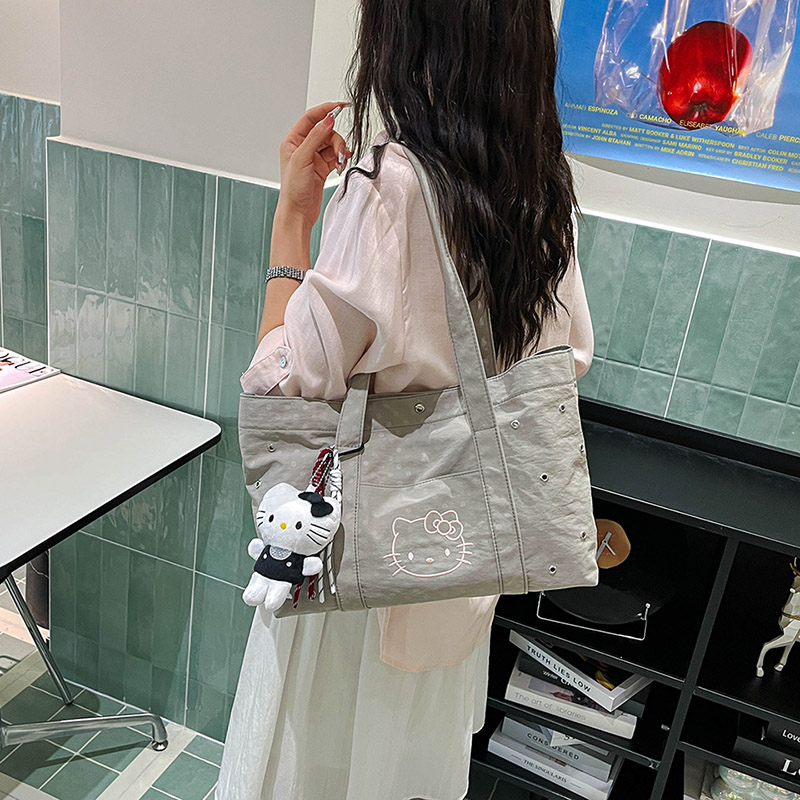 波点大容量卡通凯蒂猫单肩托特包女新款超火轻量化通勤手提包