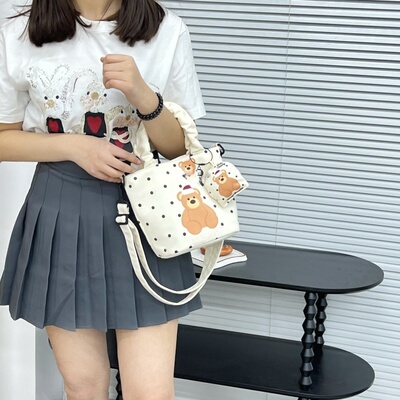 新款卡通日系斜挎包涂鸦田园风可爱水桶手提包学生外出女孩单肩包