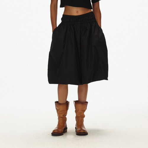 ECHOADE松弛随性 建筑感双层松紧腰花苞式褶皱设计半身裙