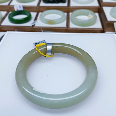 新疆且末糖圆条56.5口放大漏