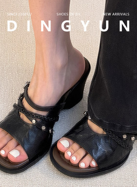 编织坡跟一字拖夏季百搭小众凉拖