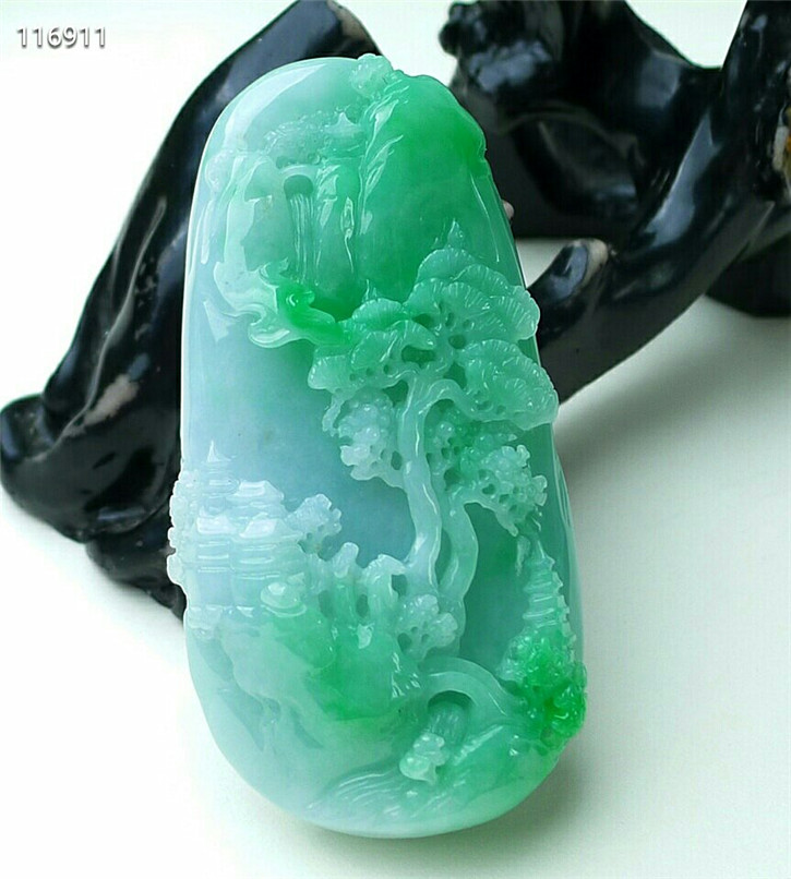 正品天然翡翠A货老坑种翡翠 精美精雕山水吊坠 配鉴定证书