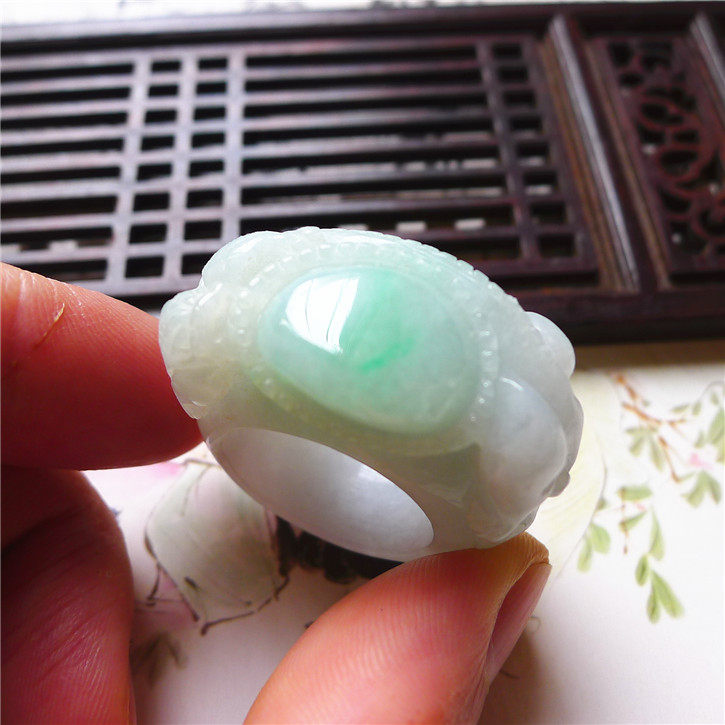 正品天然翡翠A货老坑种翡翠 招财进宝阳绿色戒指 配鉴定证书