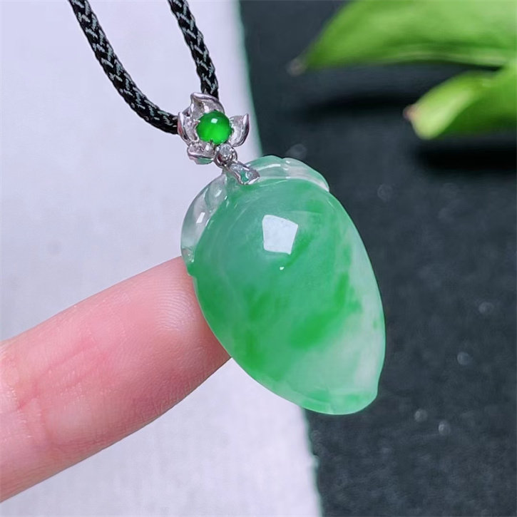配证书福瓜A货精美老坑种吊坠