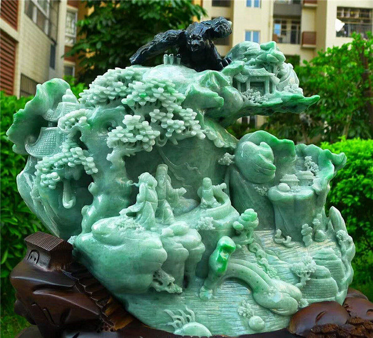 正品天然翡翠A货老坑种 精雕山水摆件 配鉴定证书