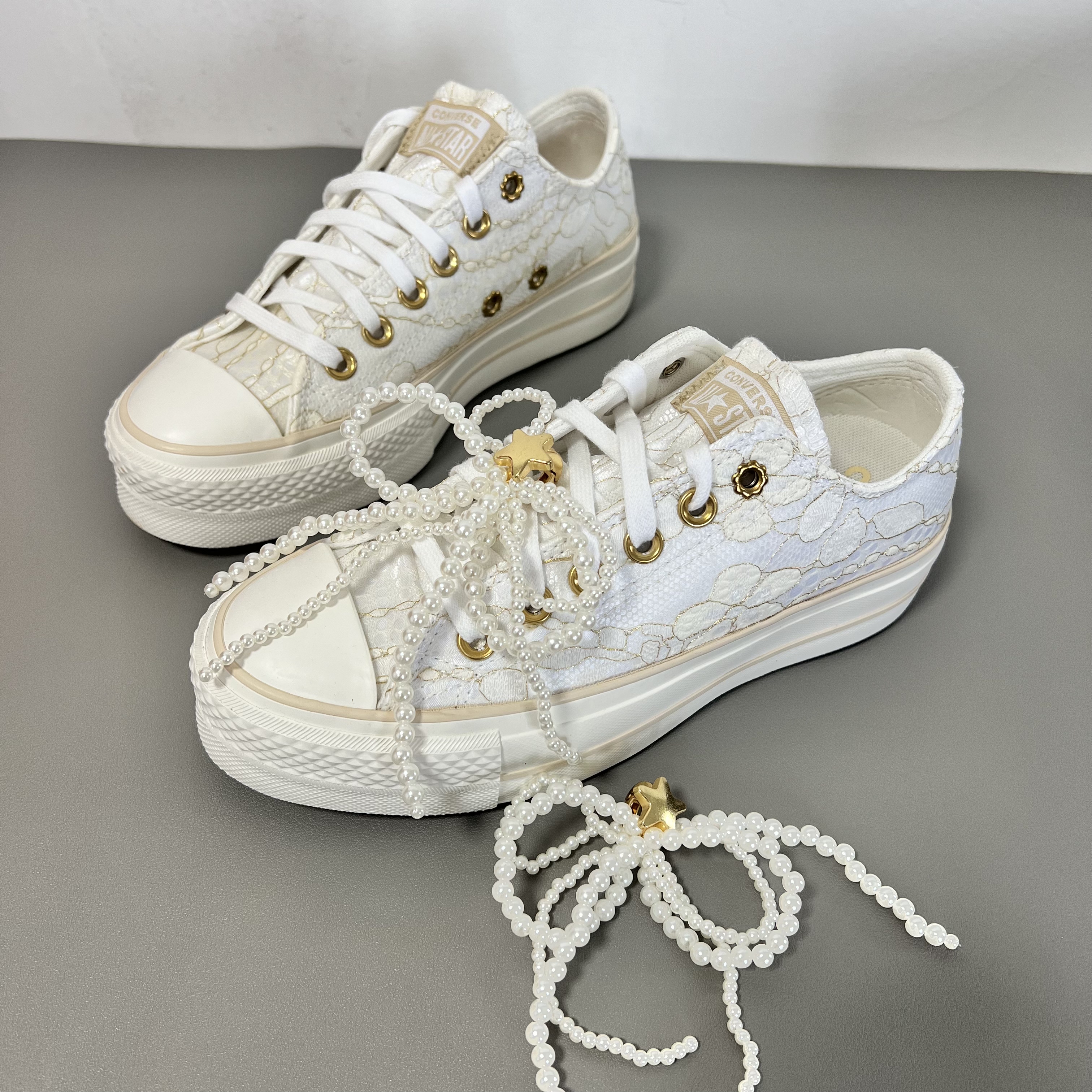 匡威all star新款松糕增高花卉刺绣女款厚底增高帆布鞋 A15197C图片