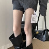 再来一年还是爱菱格灰丝 王炸丝袜处处透着高级 慵懒复古又老钱