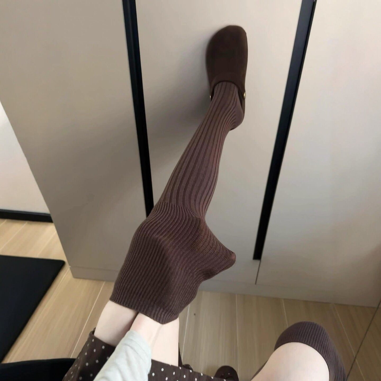 天呐~羊毛过膝袜也太暖了！.秋冬美拉德咖色系高级复古保暖过膝袜,女士内衣/男士内衣/家居服,长筒袜,淘宝优惠券,粉丝福利购,淘宝优惠卷