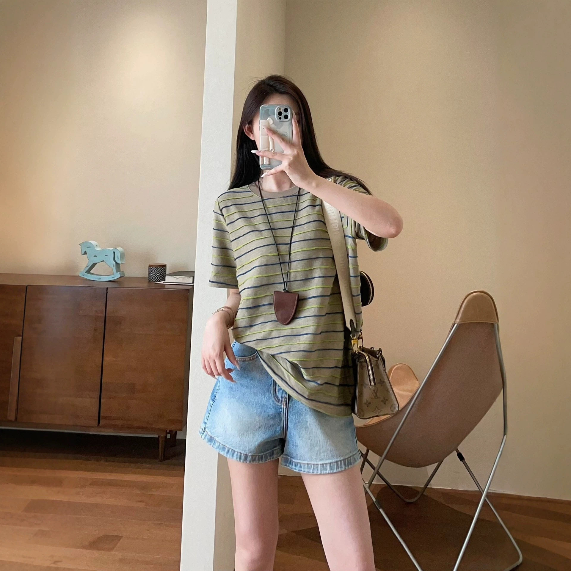 韩系松弛感绿色竹节提花条纹宽松显瘦圆领短袖T恤女2026夏