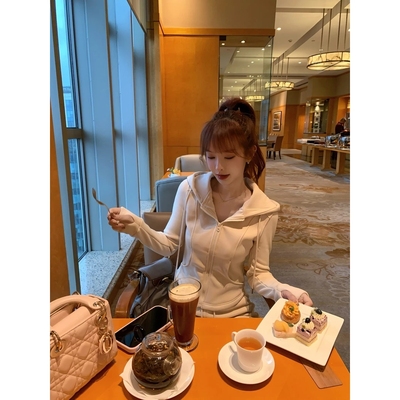 【lu系套装】文文私服 秋冬季休闲显瘦减龄设计套装预WWQ5TZ2578