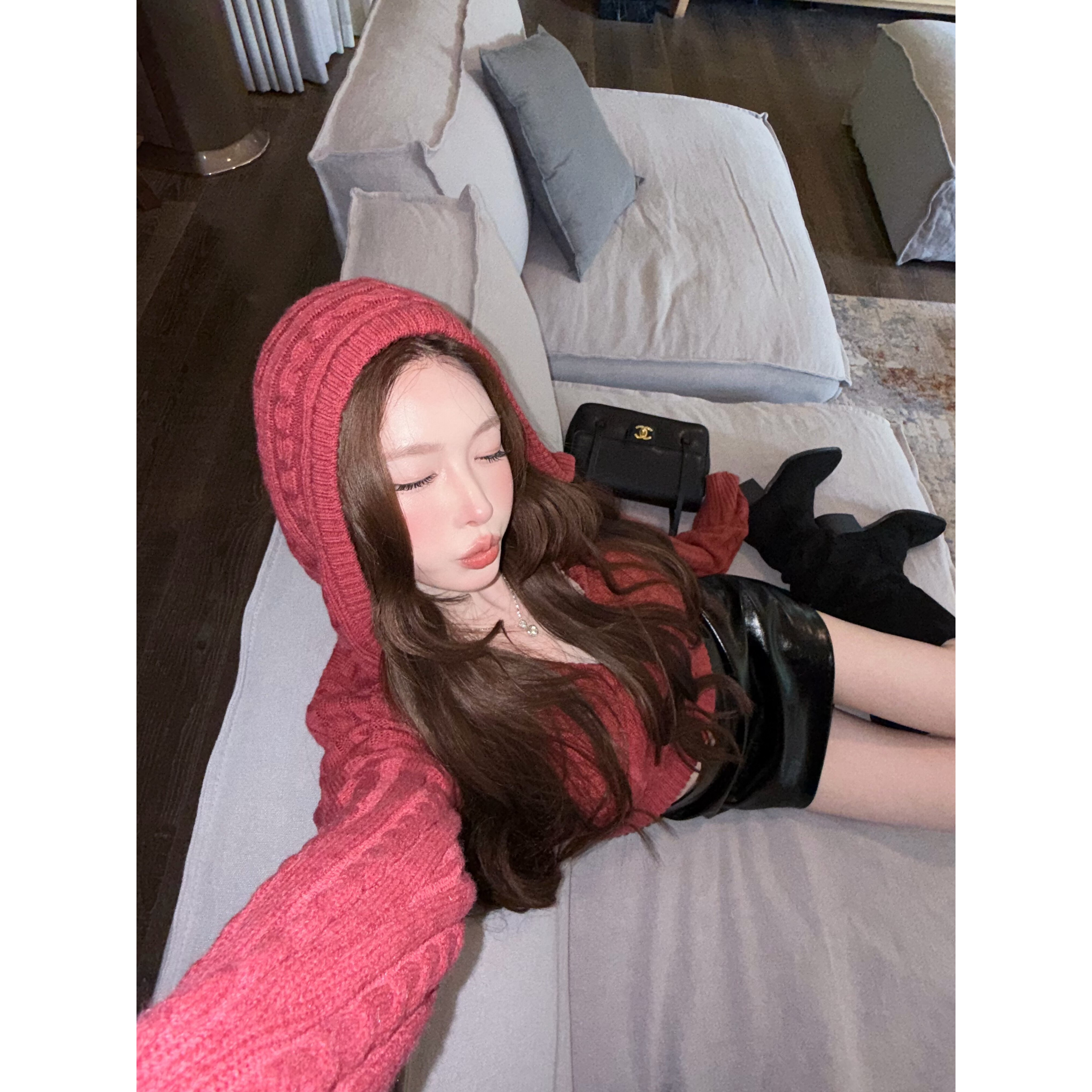 《暮色晚风》文文私服 秋V领连帽长袖麻花针织衫毛衣预WWQ6MY1670
