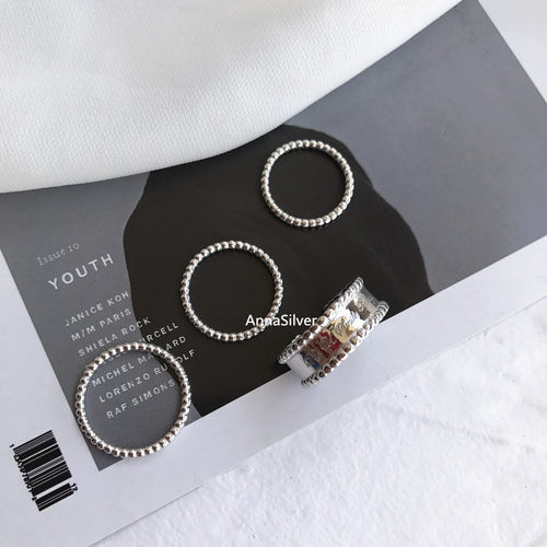 通体字母签名珠面细边开口戒指