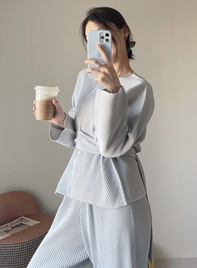TVTV 乳灰色秋季hp线！褶皱厚版系带衬衫廓形上衣阔腿裤套装