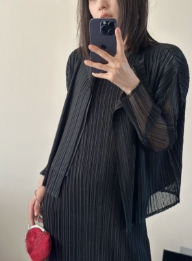 TVTV 双层褶皱独家开发～褶皱黑色基础开衫外套连衣裙套装