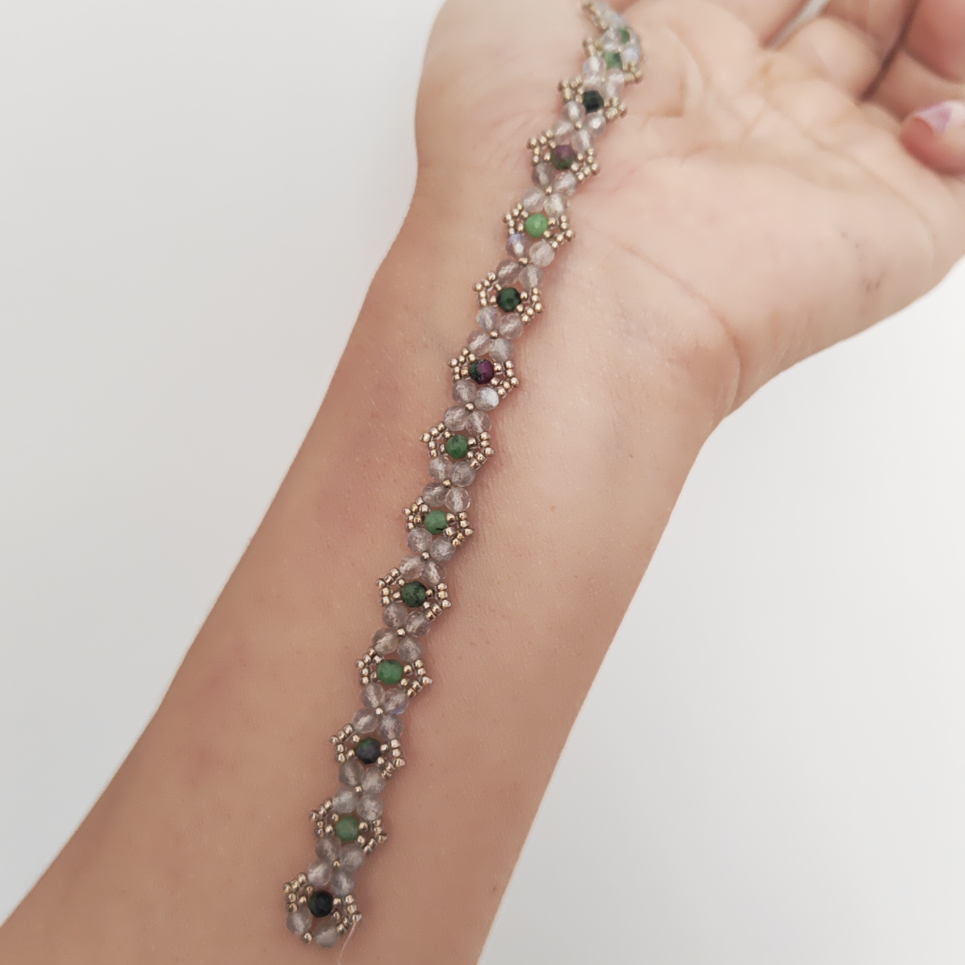 月光石灰调精致宝石手链项链