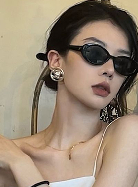 窄框椭圆个性ins女小脸墨镜
