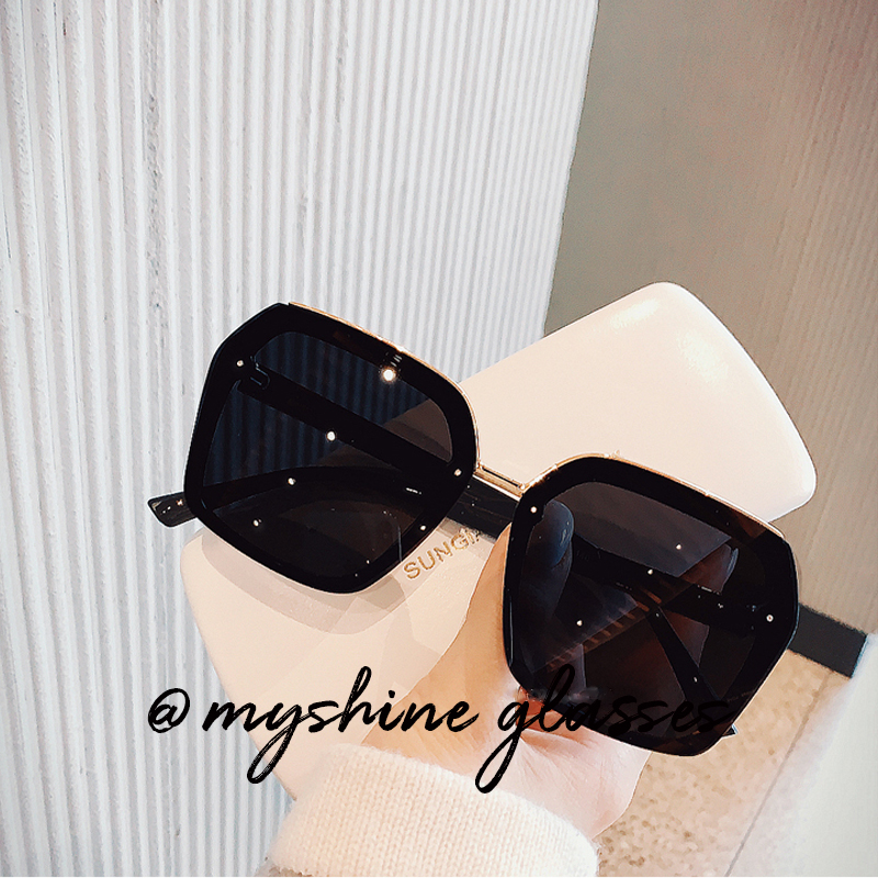 大方框时髦圆脸长脸黑色太阳镜