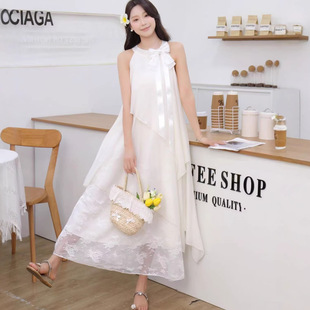 仙气挂脖度假重工感轻奢飘逸沙滩连衣裙新款女神裙云南旅游裙子