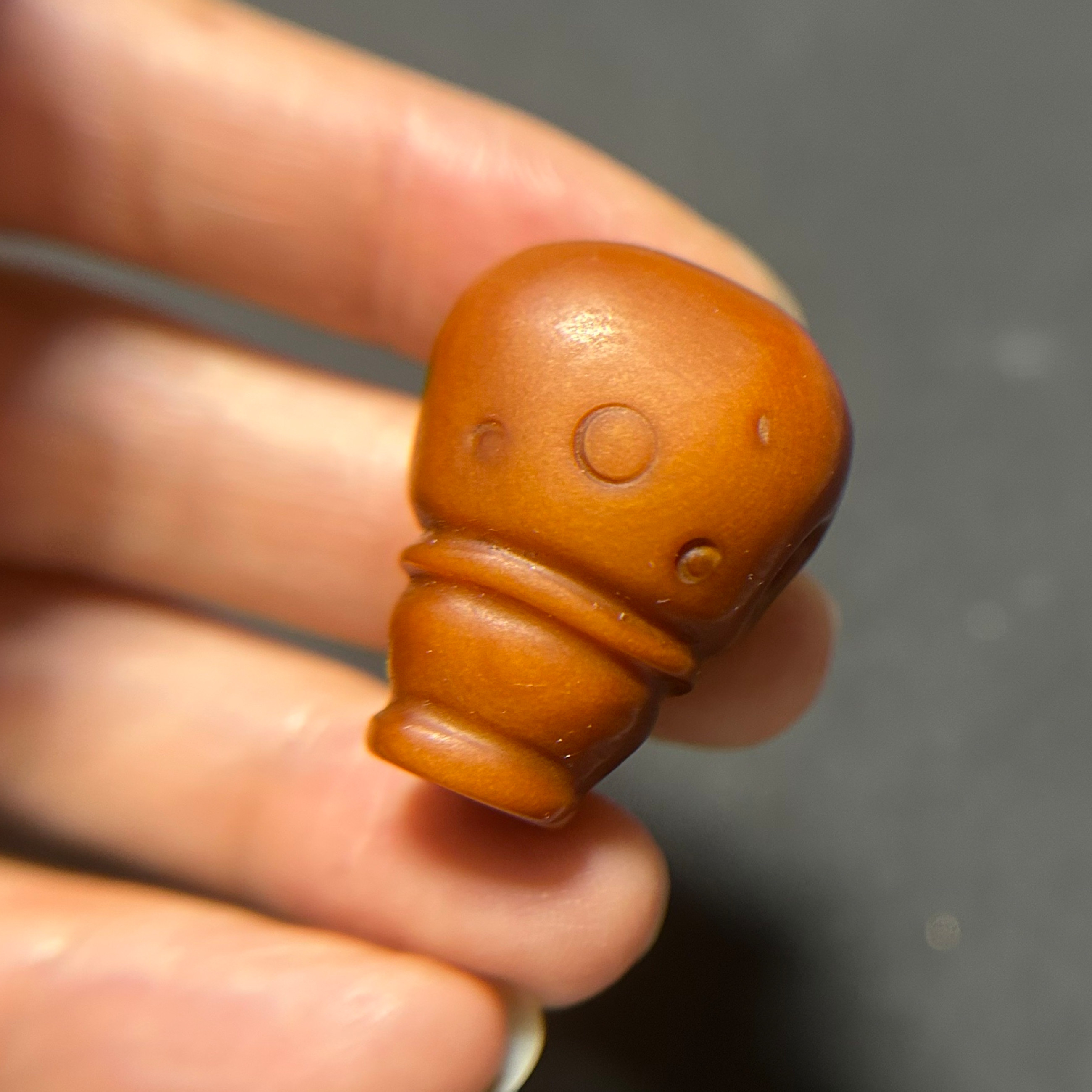 22mm超大尺寸橘黄色料器三通咒点老黄料密胺手串文玩藏传配饰做旧