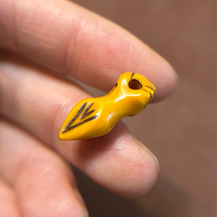 藏区收货老黄料背云普巴杵黄色老塑料器密胺文玩饰品手串藏传配饰