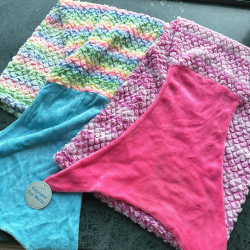 彩虹色很美美人鱼睡袋