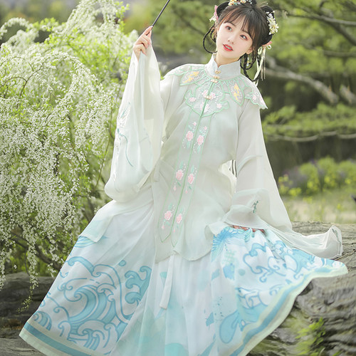 明制云肩成人礼礼服高中生女汉服