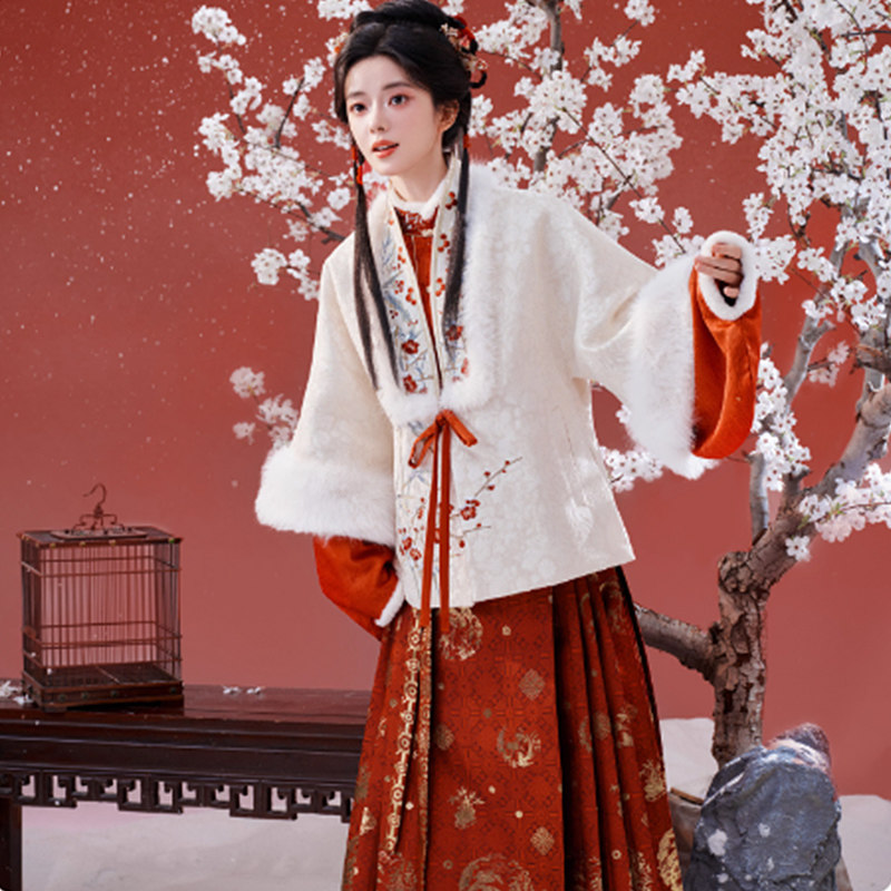 冬季拜年服明制马面裙套装女汉服