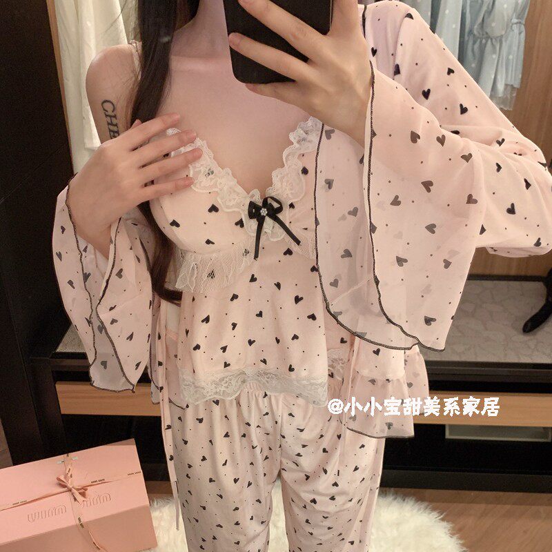 甜欲少女感仙女冰丝睡衣女