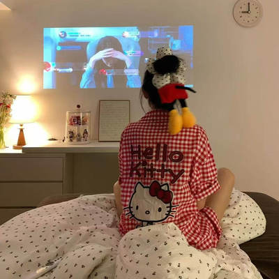 甜美凯蒂猫卡通红格短袖睡衣