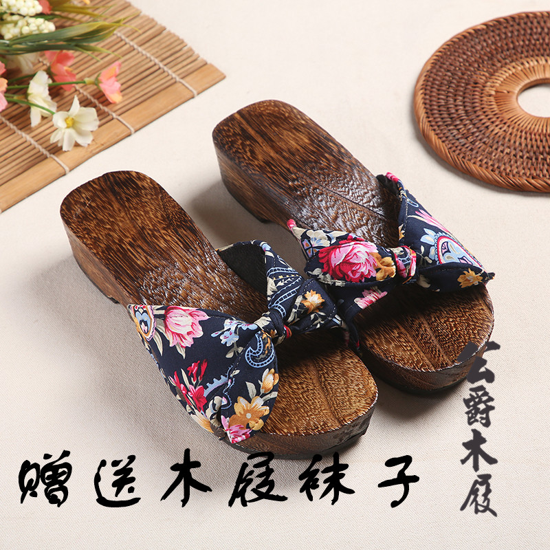 平跟女士木屐方头人字拖鞋